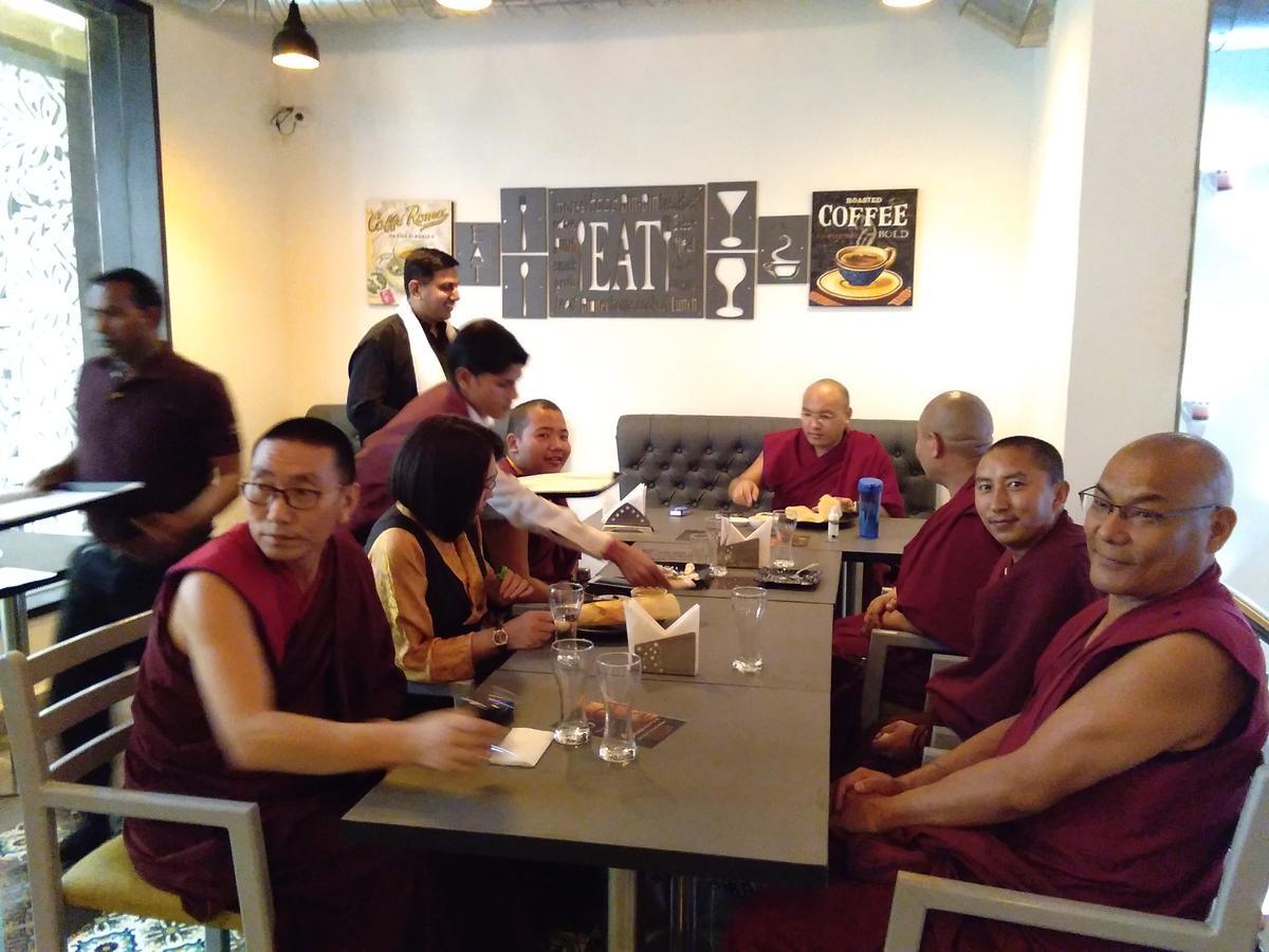 Maya Heritage Bodh Gaya Esterno foto